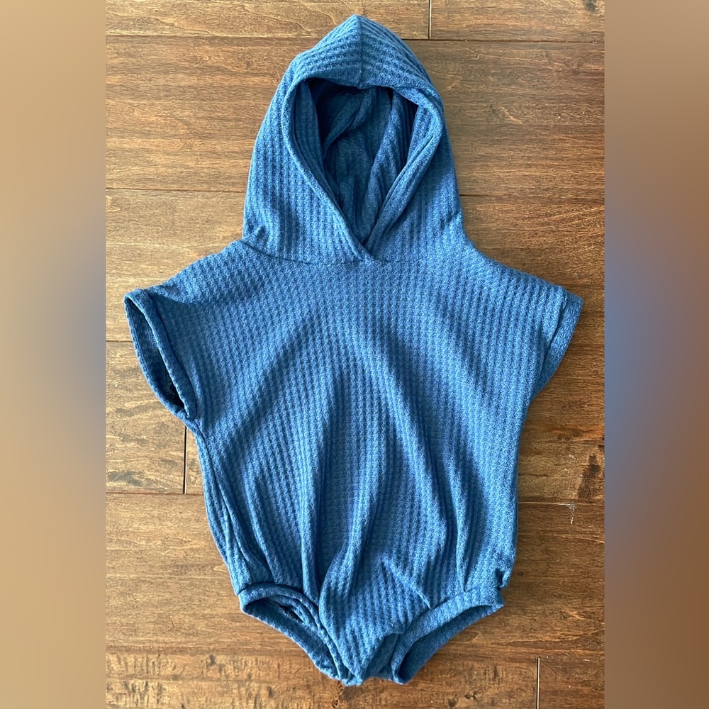 6M hooded romper